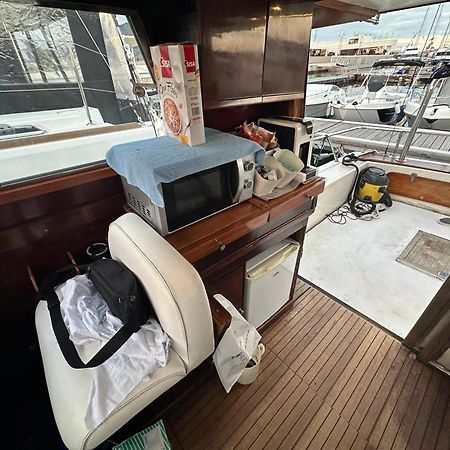 Pm Molo Trapezoidale Palermo Hotel Bagian luar foto