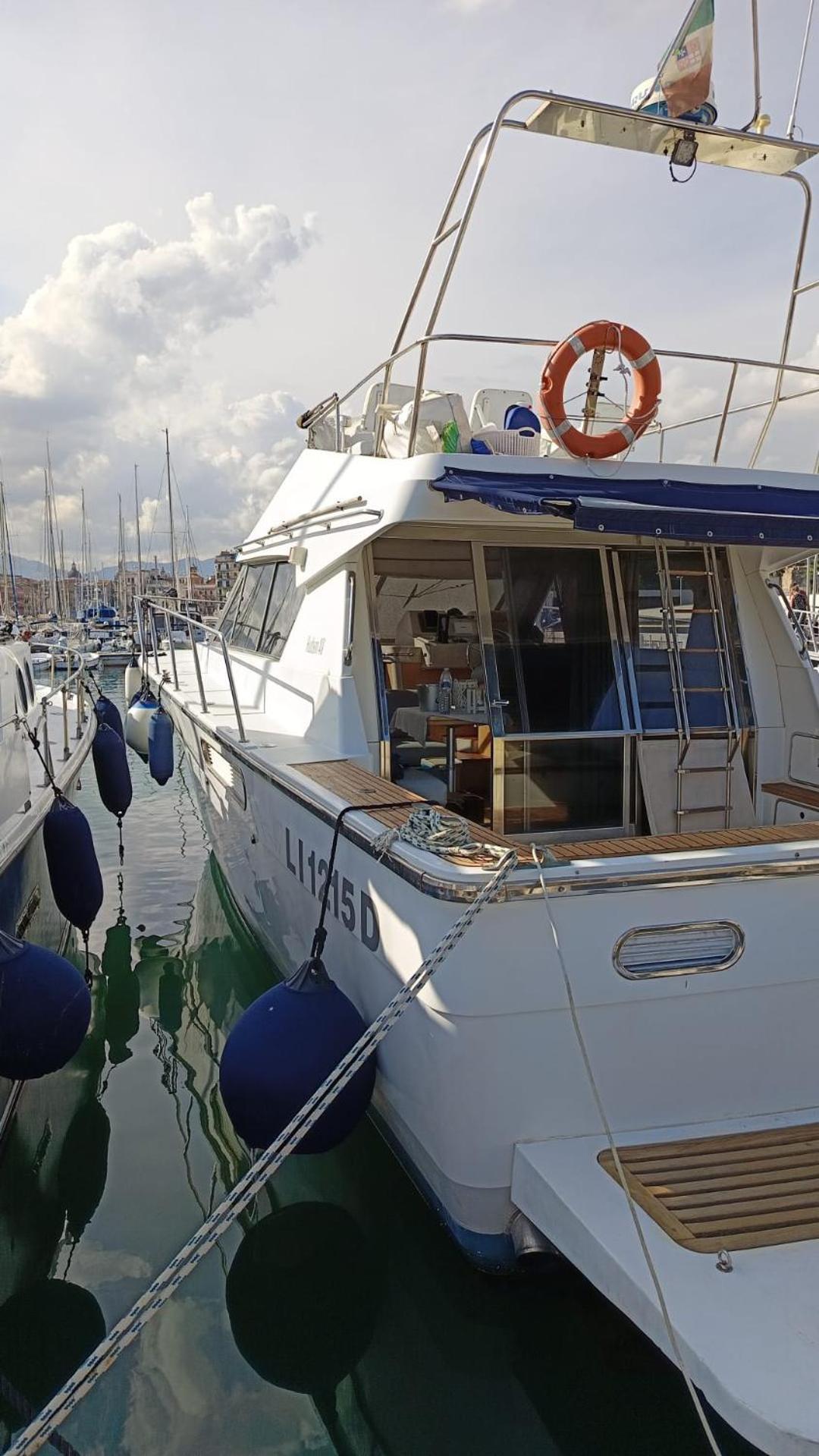 Pm Molo Trapezoidale Palermo Hotel Bagian luar foto